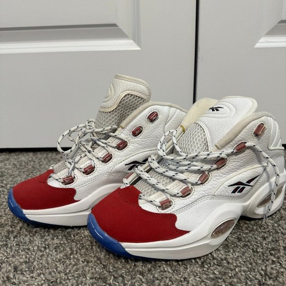 Reebok Other - Almost New Vintage Red White & Blue Reebok Sneakers Size 7